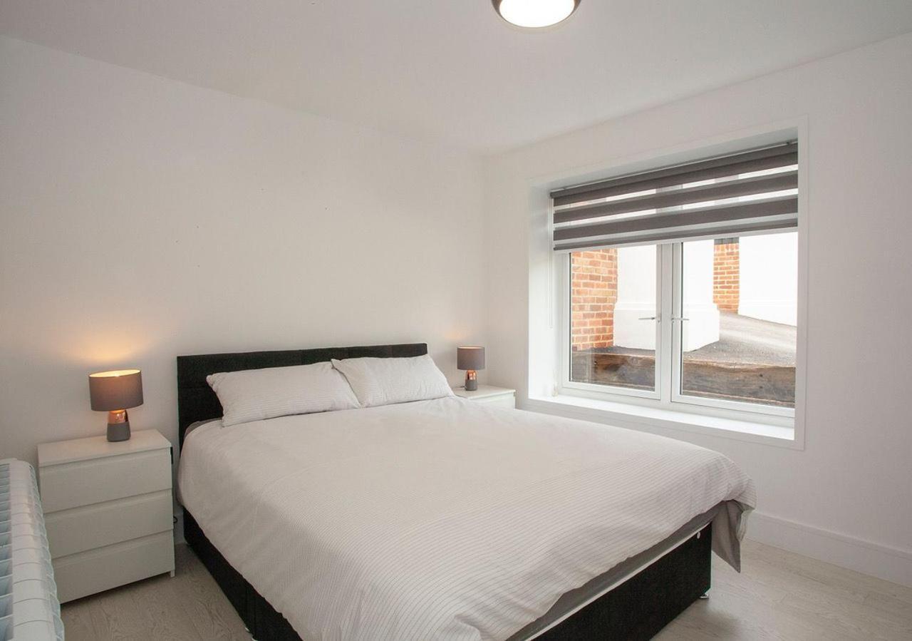 Villa Luxurious Oasis Relax 32C Pool, Jacuzzi Games Bar Deal Exterior foto