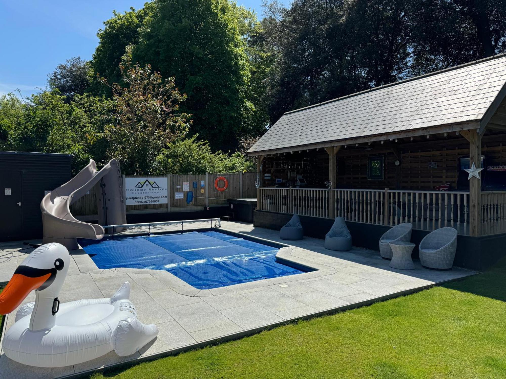 Villa Luxurious Oasis Relax 32C Pool, Jacuzzi Games Bar Deal Exterior foto